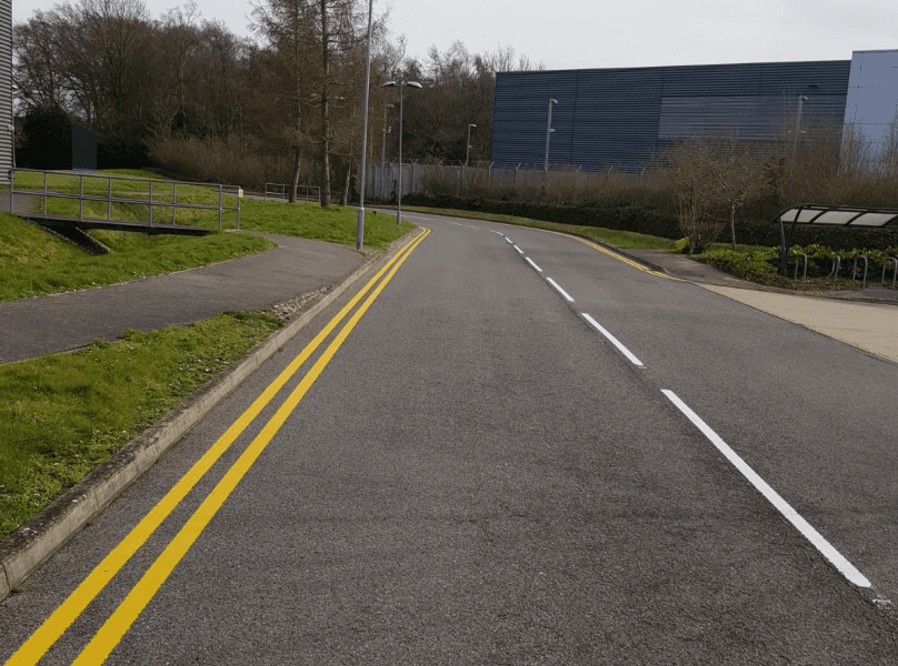 road markings